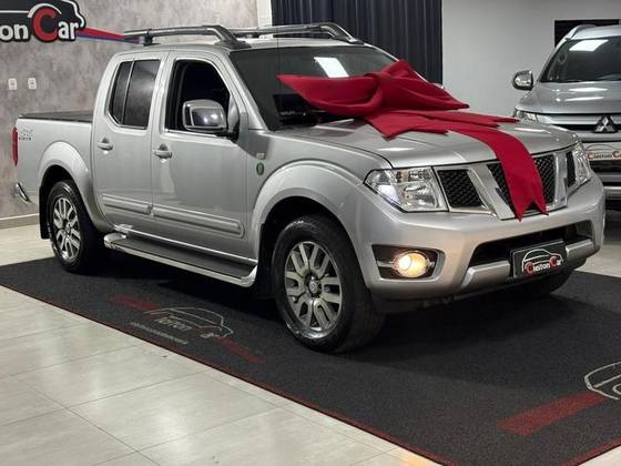 NISSAN FRONTIER 2.5 SL 10 ANOS 4X4 CD TURBO ELETRONIC DIESEL 4P AUTOMÁTICO